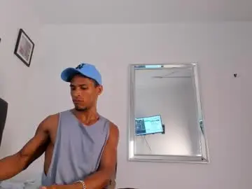 Chaturbate Sex Cam of dicklatin_2893