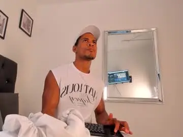 Chaturbate Sex Chat of dicklatin_2893