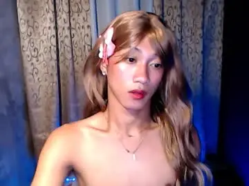 Chaturbate Live Sex Cam of asian_dakz