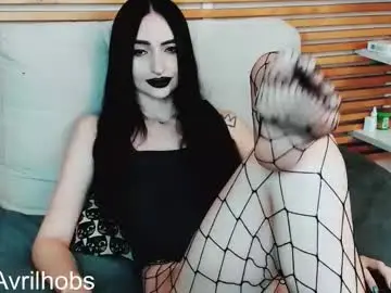 Chaturbate Free Porn Cam of avrilhobs
