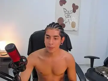 Chaturbate Adult Video Chat of saenz_hotx