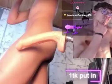 Chaturbate Free Porn Cam of tim__fox