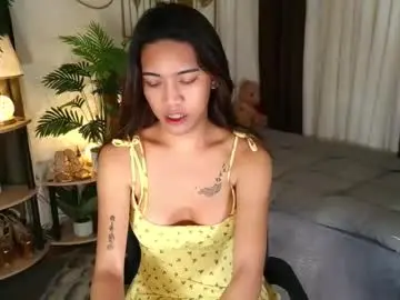 Chaturbate Free Porn Cam of carlamoore23