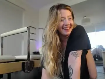 dani_does_pilates from chaturbate