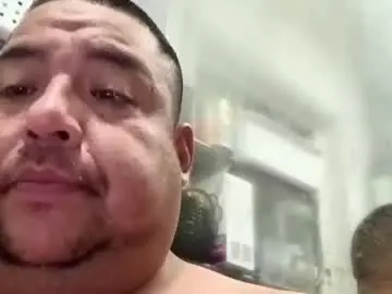 Chaturbate Live Sex Cam of davidzhere222800