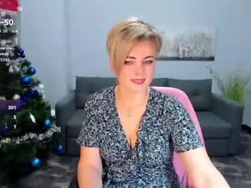 Chaturbate Best live sex cam show of julia_wilsons