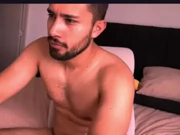 Chaturbate Live Sex Cam of myy_darling