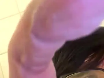 Chaturbate Live Porn of griffin8019