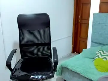 Chaturbate Best live sex cam show of julieta_star69