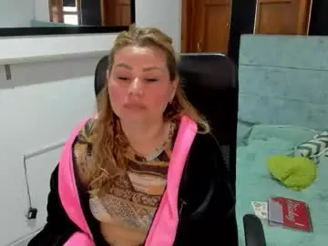 Chaturbate Adult Video Chat of julieta_star69