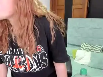 Chaturbate Sex Cam of julieta_star69