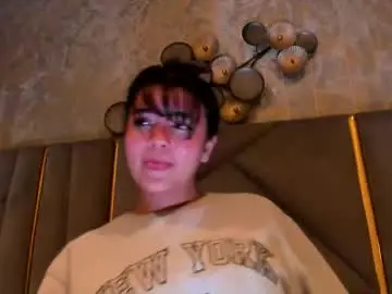 Chaturbate Watch Live Sex Cams of kimdevinne