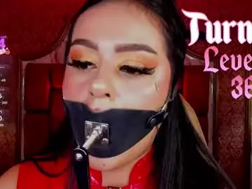 Chaturbate Free Porn Cam of soffiqueen