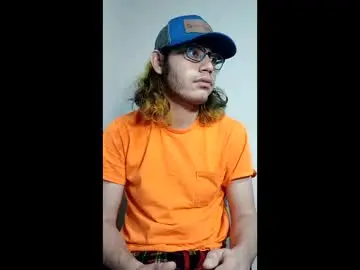 Chaturbate Watch Live Sex Cams of zacthefeetguy