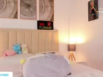 Chaturbate Watch Live Sex Cams of axel_sliim