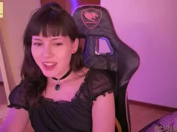 Chaturbate Best live sex cam show of fijisakistar
