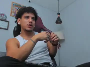 Chaturbate Live Porn of fire_boy69