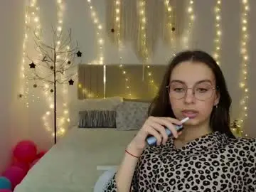 Chaturbate Free Porn Cam of l1ttle_angel__