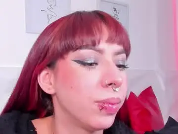 Chaturbate Live Porn of ninaa_col