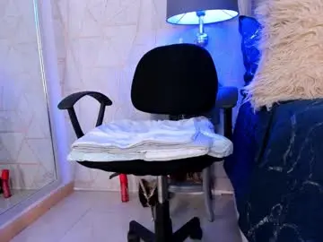 Chaturbate Adult Video Chat of yara_bliss_