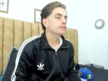 Chaturbate Best live sex cam show of austinprrr