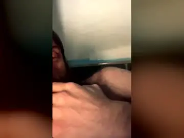 Chaturbate Sex Cam of ceejaycee86