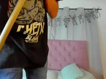 Chaturbate Watch Live Sex Cams of ethanblackwoodd