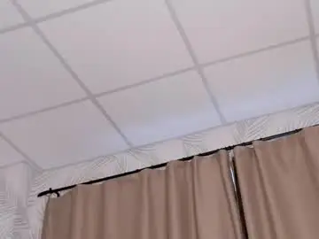 Chaturbate Live Sex Cam of hi__karu