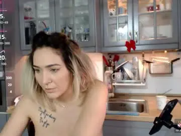 Chaturbate Best live sex cam show of emasense