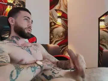 Chaturbate Live Porn of luke_davis01