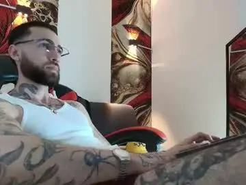 Chaturbate Best live sex cam show of luke_davis01