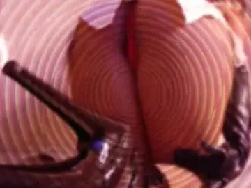 Chaturbate Adult Video Chat of yourcutemolly