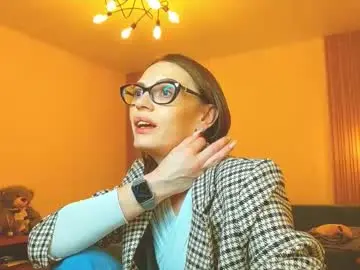 Chaturbate Live Sex Cam of yourladysunshine