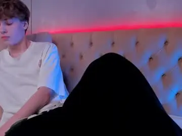 Chaturbate Sex Chat of curlytwinkboy