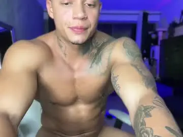Chaturbate Best live sex cam show of diagostone