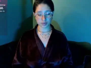 Chaturbate Sex Cam of elaine87_