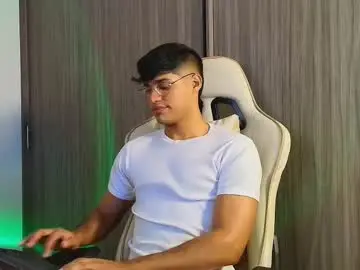 Chaturbate Sex Cam of jimmy_leeh_