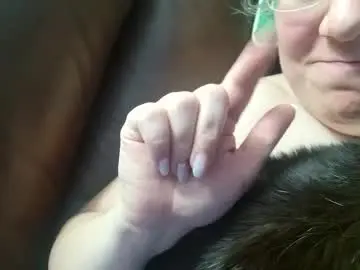 Chaturbate Live Sex Cam of massivetitsmasie