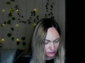 Chaturbate Adult Video Chat of mikkey_mouse8