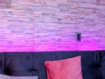 Chaturbate Best live sex cam show of nath_redrex