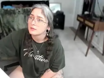 Chaturbate Nude Webcam of alix_valentine