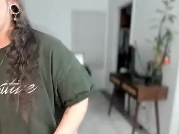 alix_valentine from chaturbate