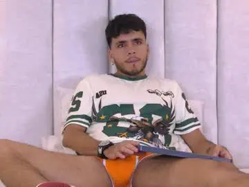 Chaturbate Sex Chat of alexander_jordann