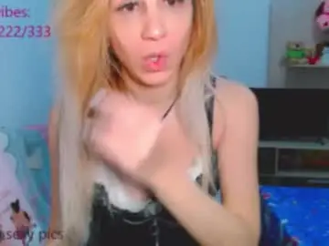 Chaturbate Adult Video Chat of anysadoll