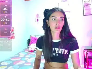 coral_davis from chaturbate