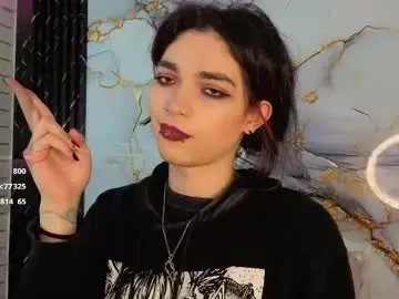 Chaturbate Live Sex Cam of maevekuro