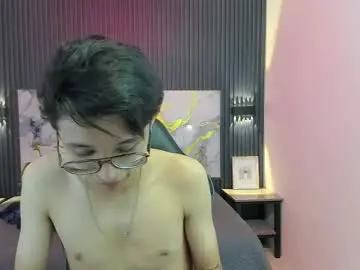 Chaturbate Live Porn of santiago_russo18