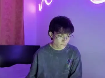 Chaturbate Watch Live Sex Cams of submissive_boyy_