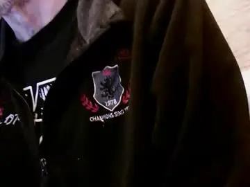 Chaturbate Sex Cam of 64shorty