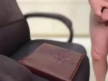 Chaturbate Free Porn Cam of cockharddaddysharing4u